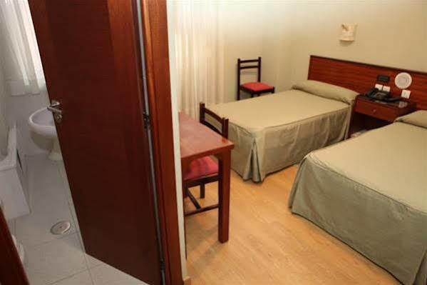 Brisa Hotel *